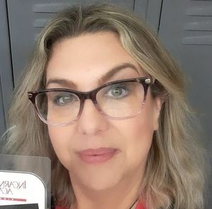 Meet your Posher, Lisa